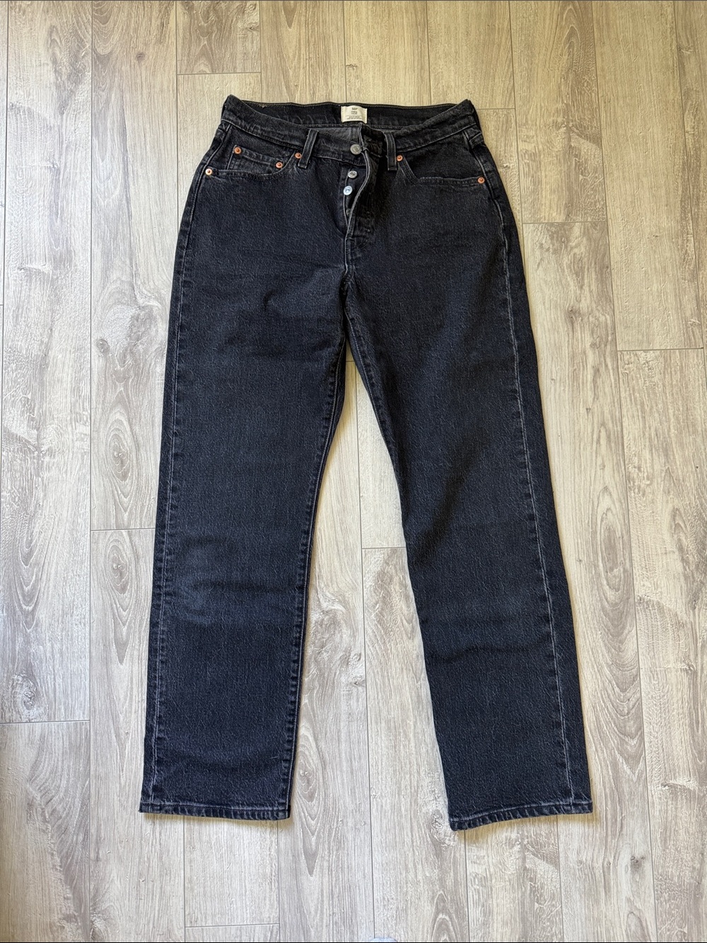 Levi's Straight Leg Jeans in Black